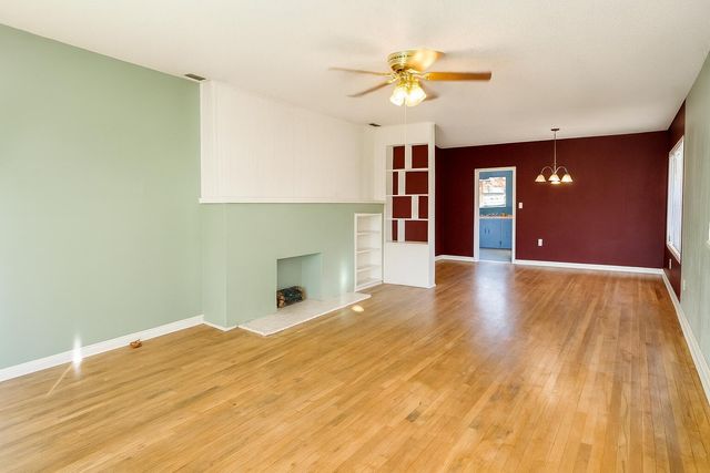 400 W Garza Street, Slaton, TX 79364