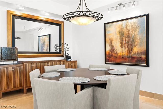 9103 Alta Drive 305, Las Vegas, NV 89145