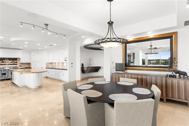 9103 Alta Drive 305, Las Vegas, NV 89145