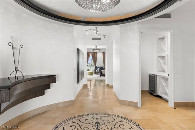9103 Alta Drive 305, Las Vegas, NV 89145
