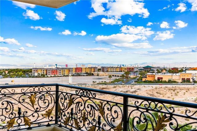 9103 Alta Drive 305, Las Vegas, NV 89145