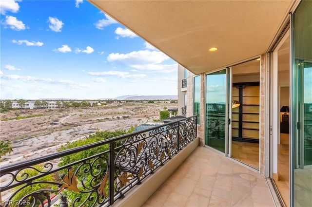 9103 Alta Drive 305, Las Vegas, NV 89145