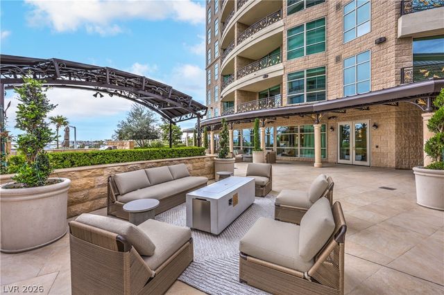 9103 Alta Drive 305, Las Vegas, NV 89145