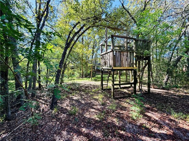 3933 Oriole Court, College Station, TX 77845