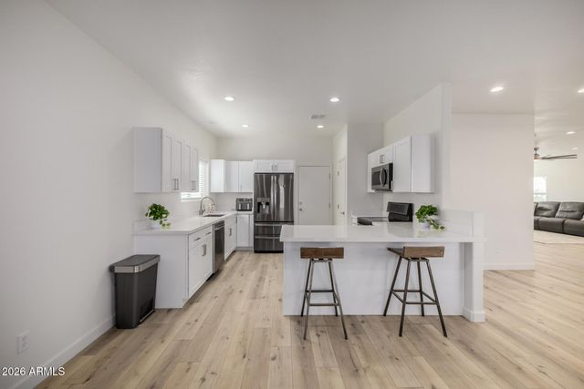 4610 E WHITEHALL Drive, San Tan Valley, AZ 85140