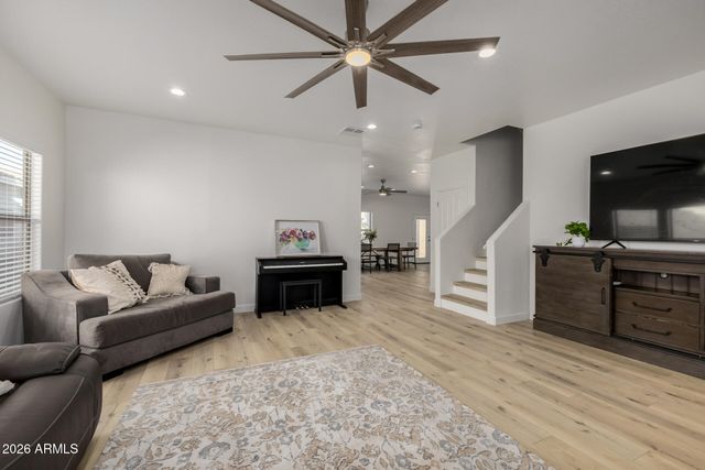 4610 E WHITEHALL Drive, San Tan Valley, AZ 85140