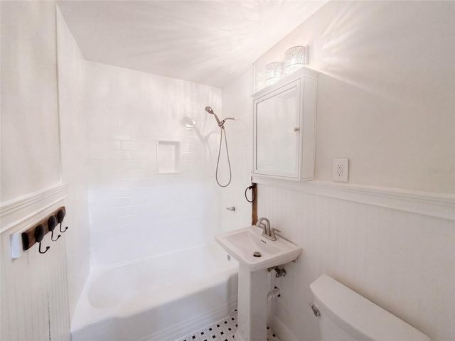 10806 W ELBOW DRIVE, Tampa, FL 33612