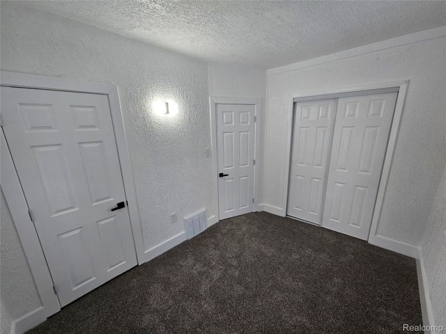 15331 Allen Road, Southgate, MI 48195