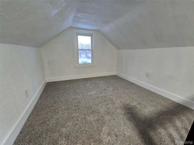 15331 Allen Road, Southgate, MI 48195