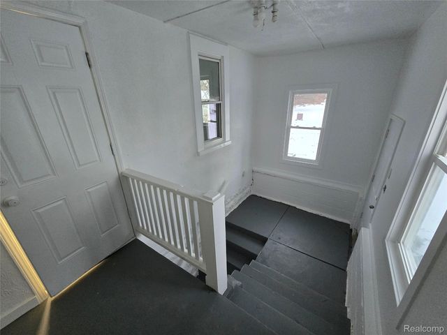 15331 Allen Road, Southgate, MI 48195