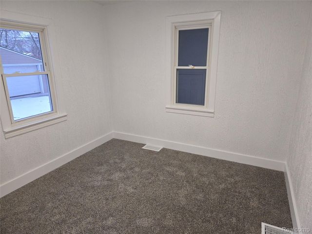 15331 Allen Road, Southgate, MI 48195