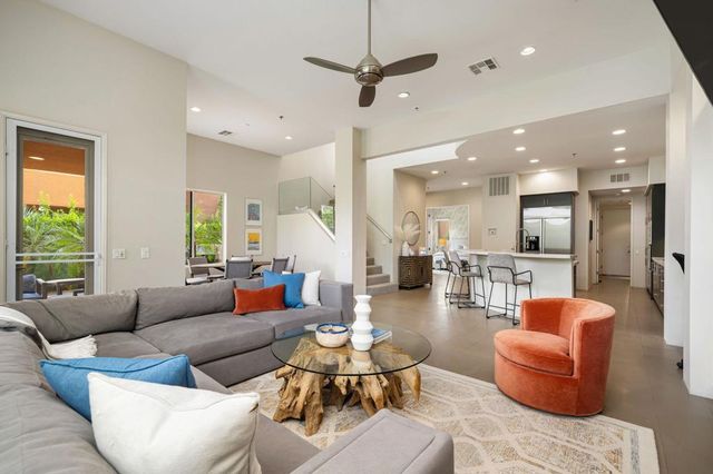 942 Alejo Vista, Palm Springs, CA 92262