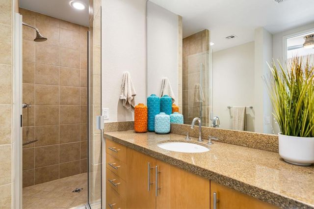 942 Alejo Vista, Palm Springs, CA 92262