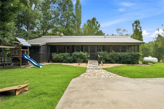 33 Pigeon Creek Drive, Blue Ridge, GA 30513