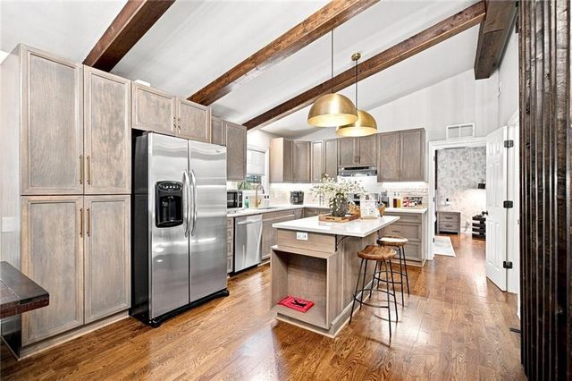 33 Pigeon Creek Drive, Blue Ridge, GA 30513