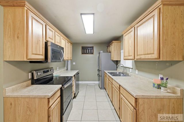 545 Collins Street, Blackfoot, ID 83221