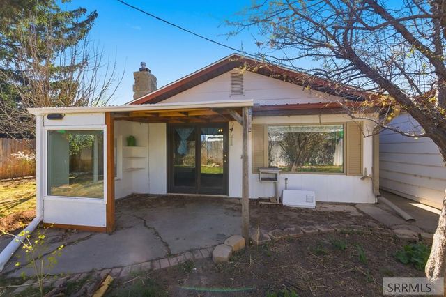 545 Collins Street, Blackfoot, ID 83221