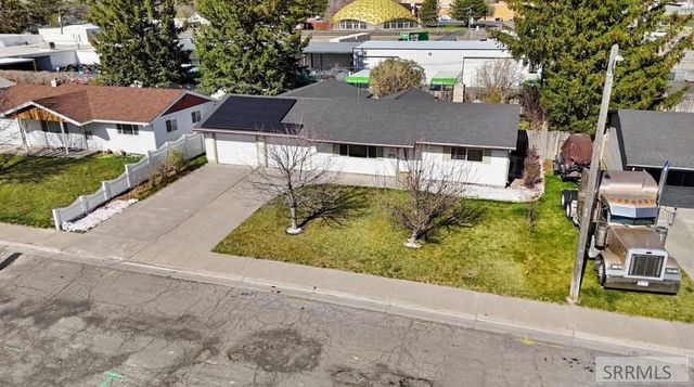 545 Collins Street, Blackfoot, ID 83221