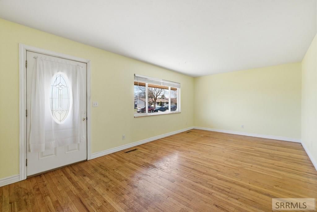 Image 9 of property listing at 545 Collins Street, Blackfoot, ID 83221