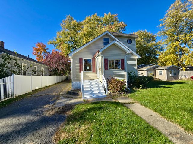 218 N Ash Street, Hobart, IN 46342