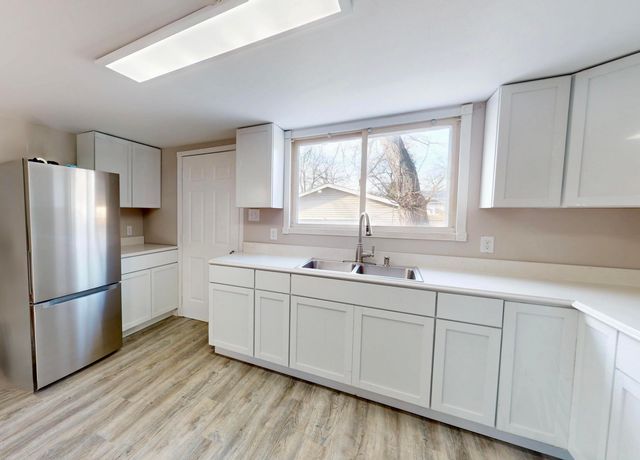 218 N Ash Street, Hobart, IN 46342