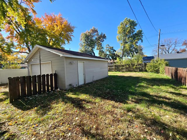 218 N Ash Street, Hobart, IN 46342