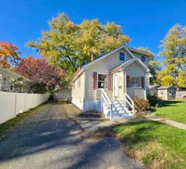 218 N Ash Street, Hobart, IN 46342