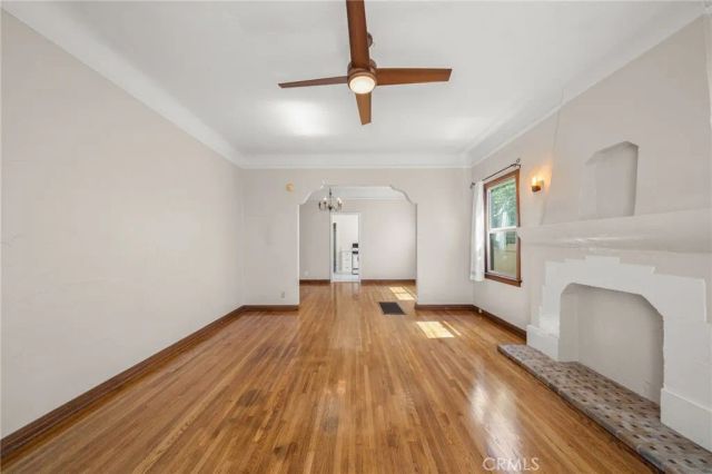 1136 Bennett, Long Beach, CA 90804