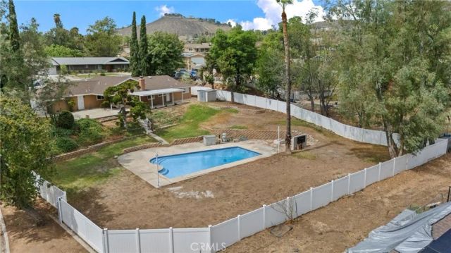 5760 Avenue Juan Bautista, Riverside, CA 92509