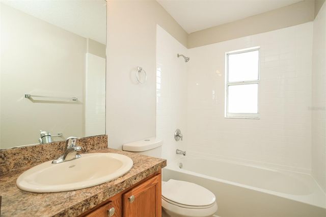 919 CUMBRAN LANE, Kissimmee, FL 34758