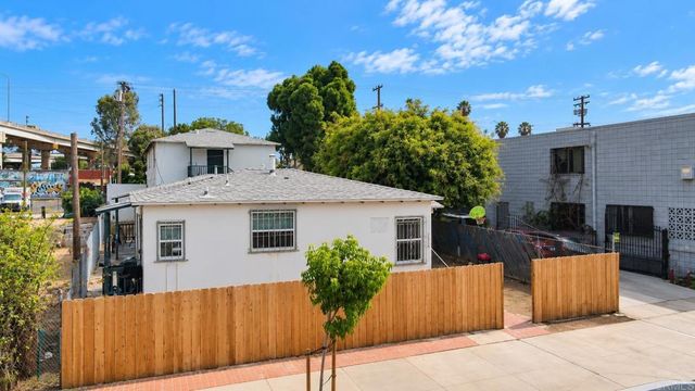 2016 2020 Newton Ave, San Diego, CA 92113