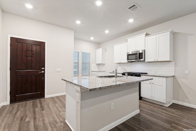11958 Warbler, San Antonio, TX 78221