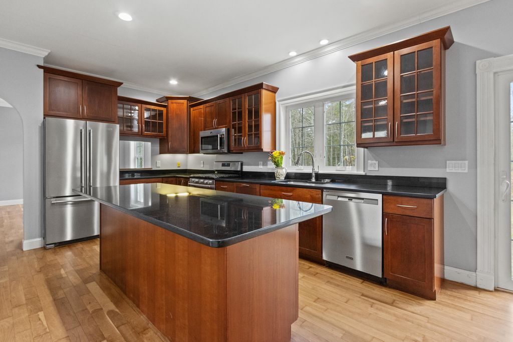86 Ross Road, Old Orchard Beach, ME 04064 — photo 4