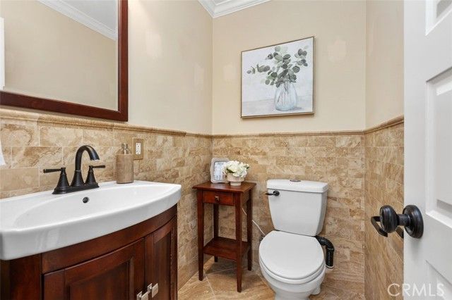 26 Lakepines, Irvine, CA 92620