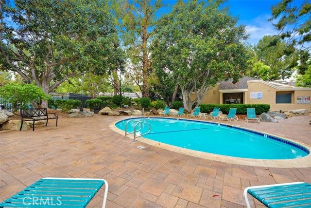 26 Lakepines, Irvine, CA 92620