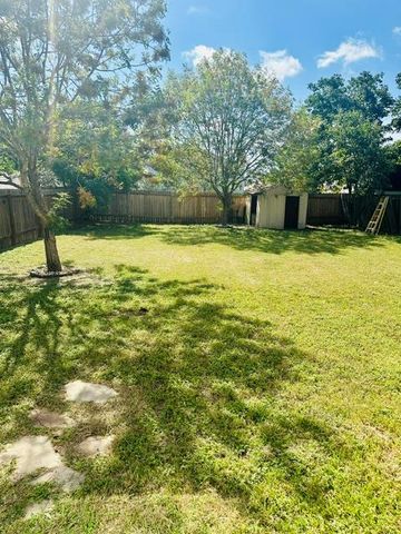 7605 Marble Crest DR, Austin, TX 78747
