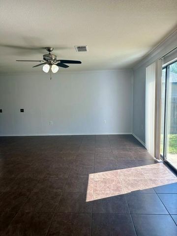 7605 Marble Crest DR, Austin, TX 78747