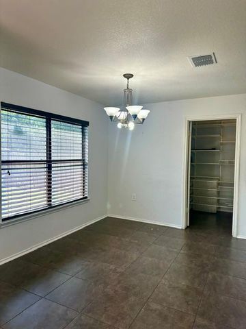 7605 Marble Crest DR, Austin, TX 78747