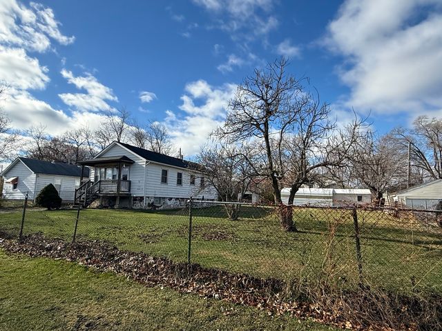 2228 Honore Avenue, North Chicago, IL 60064