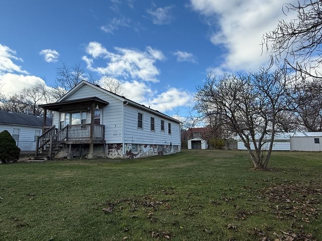 2228 Honore Avenue, North Chicago, IL 60064