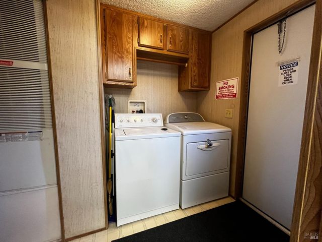 14150 Lakeshore Dr, Clearlake, CA 95422