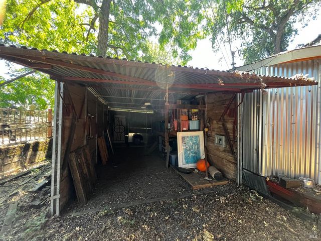 14150 Lakeshore Dr, Clearlake, CA 95422
