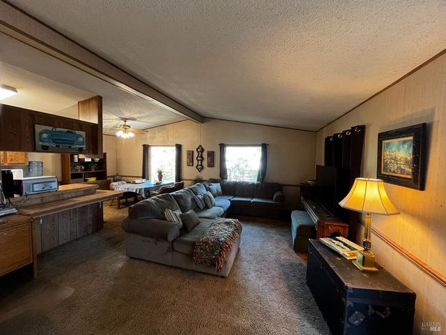 14150 Lakeshore Dr, Clearlake, CA 95422