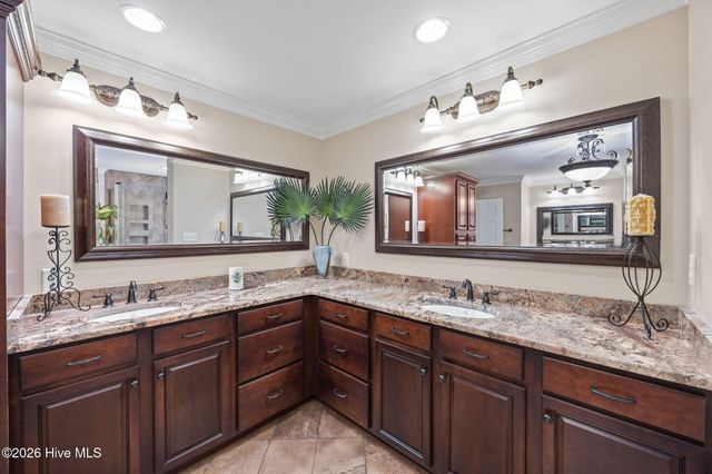 120 Robin Road, Greenville, NC 27858