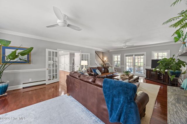 120 Robin Road, Greenville, NC 27858
