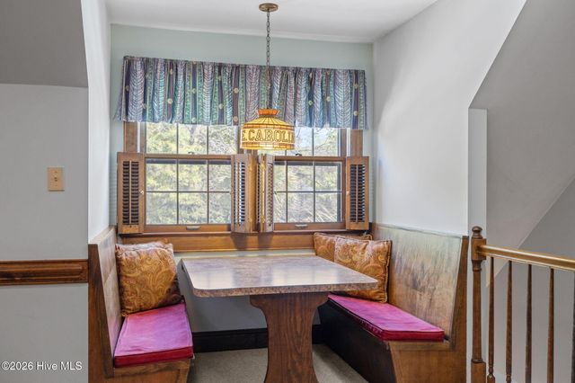 120 Robin Road, Greenville, NC 27858
