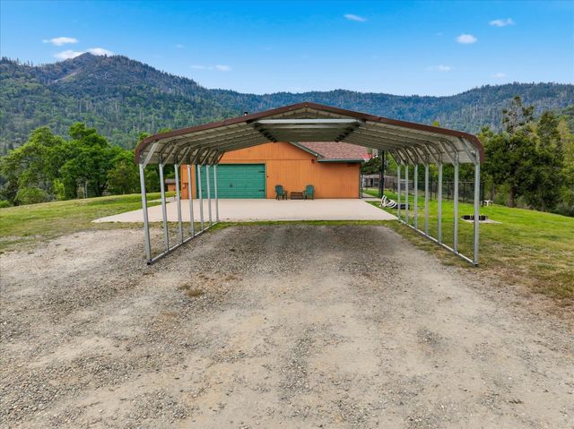 6132 Chowchilla Mountain Road, Mariposa, CA 95338