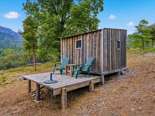 6132 Chowchilla Mountain Road, Mariposa, CA 95338