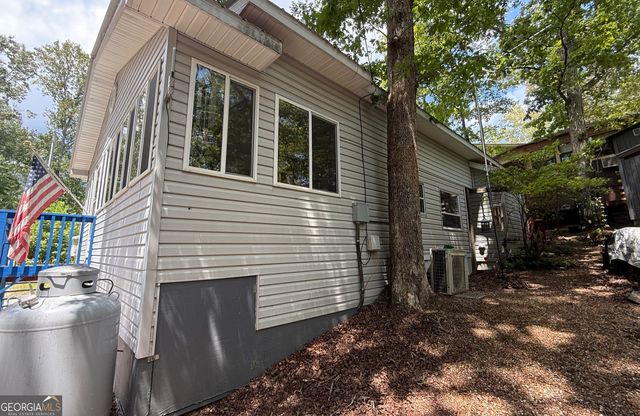 61 Rocky Lane, Cleveland, GA 30528