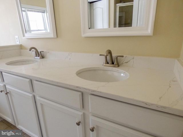 44529 BLUERIDGE MEADOWS DR, Ashburn, VA 20147